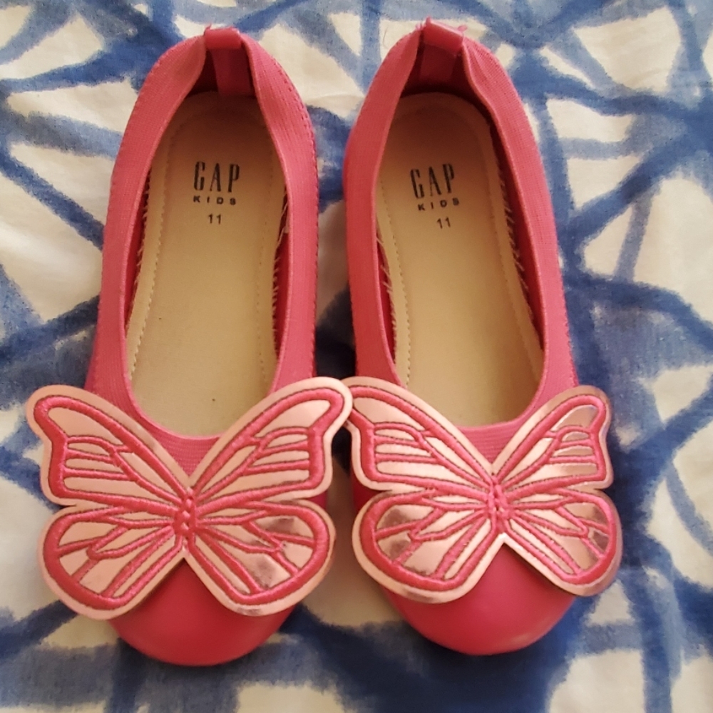 Butterfly flats